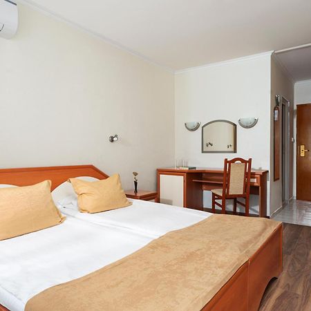 Zefir Hotel ساني بيتش المظهر الخارجي الصورة